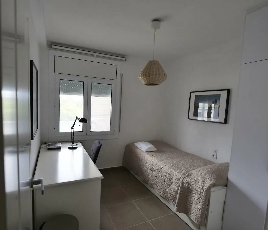 Apartamento Maraka Playa Castelldefels Daire 0*,  İspanya